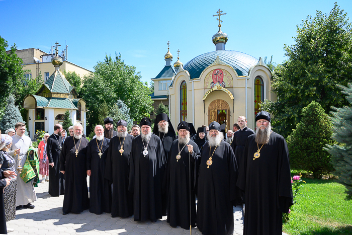 В Алма-Ате освящена часовня в честь Воскресения Христова для упокоения останков приснопамятных казахстанских иерархов XIX – XX веков