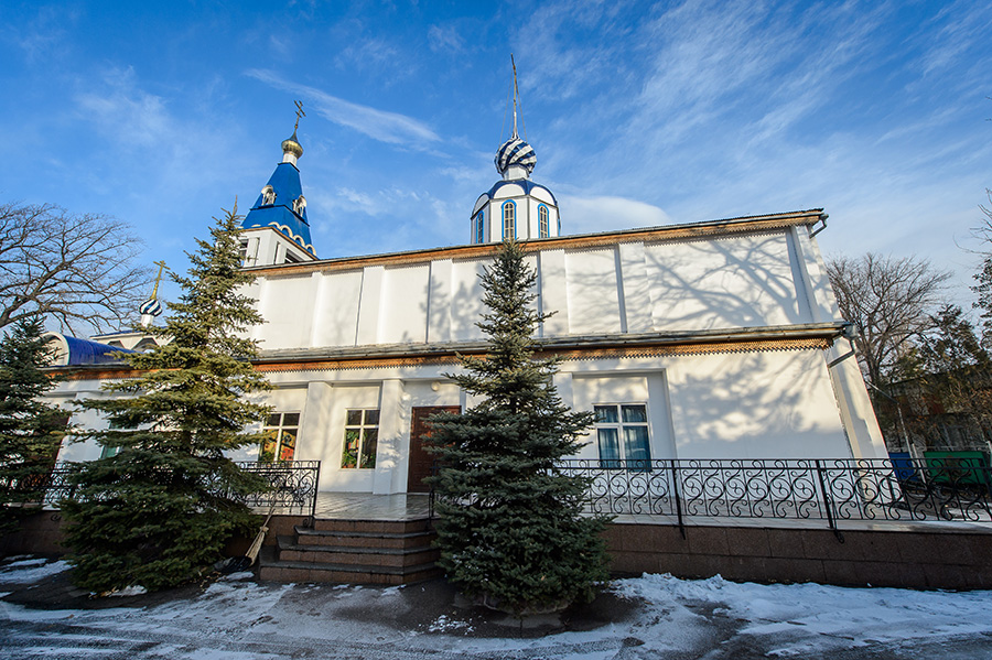 Храм в честь Покрова Пресвятой Богородицы, город Иссык