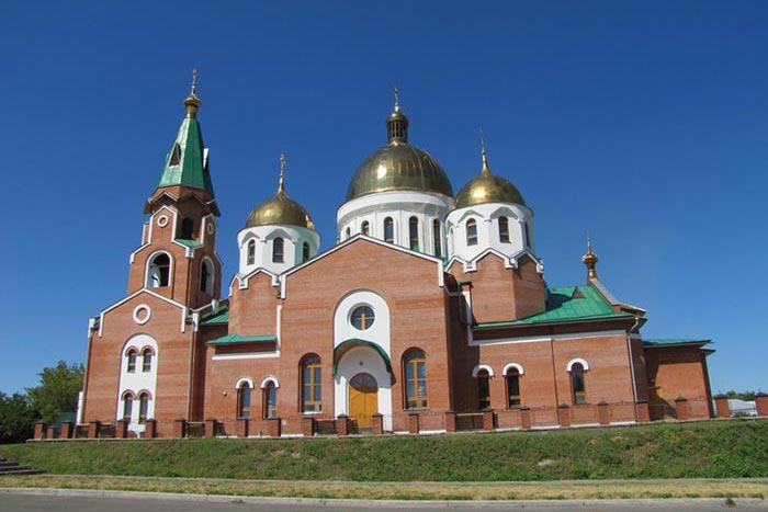 Делегация парламентариев и дипломатов Чешской Республики посетила главный храм Усть-Каменогорской епархии