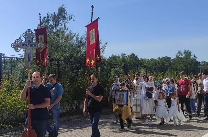 Воспитанники частного детского дома «Светоч» приняли участие в праздновании Преображения Господня