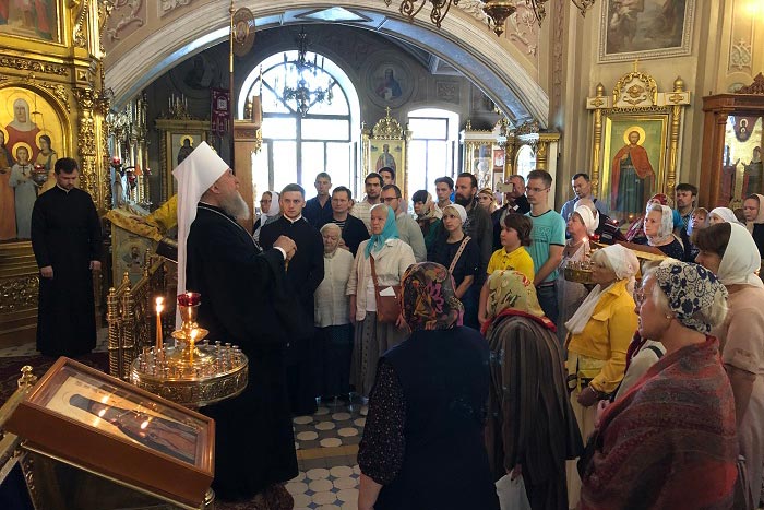 В день памяти священноисповедника Николая Алма-Атинского Глава Казахстанского Митрополичьего округа совершил Литургию в Представительстве Православной Церкви Казахстана в Москве