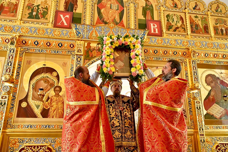 Престольный праздник Иоанно-Богословского храма Южной столицы