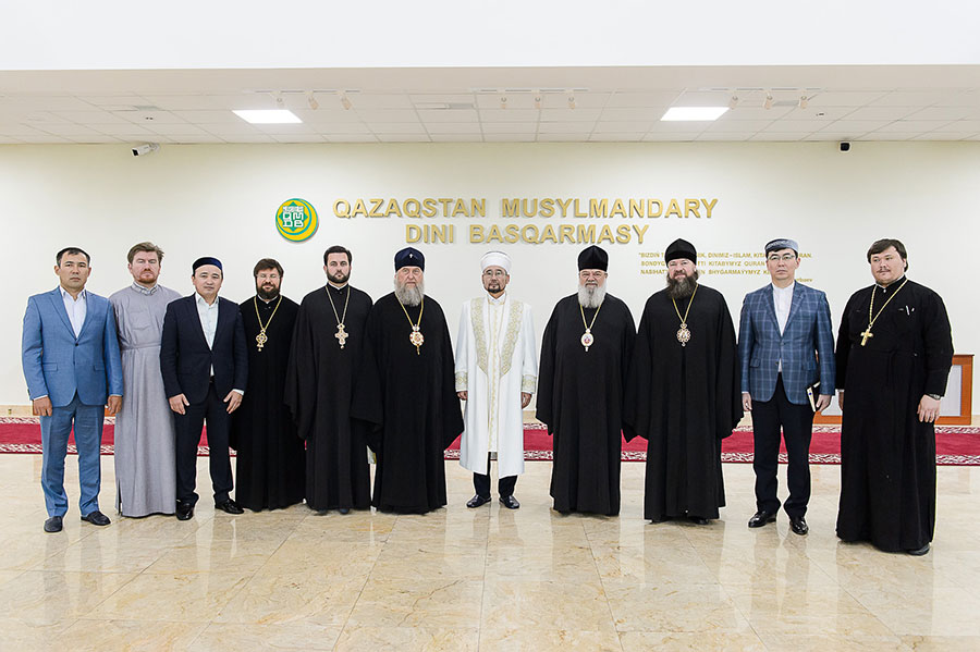 В казахстанской столице состоялась встреча митрополита Александра с Верховным муфтием Республики 