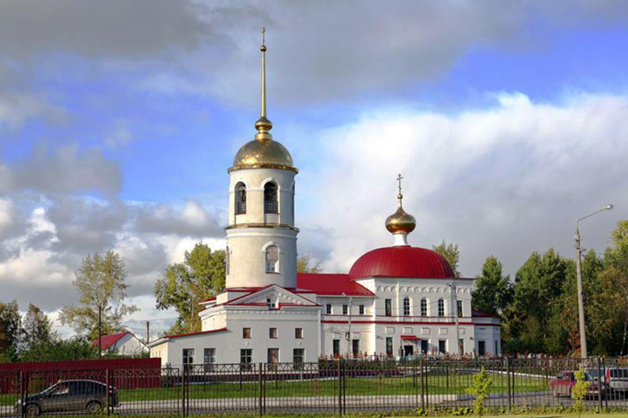 В праздник Преображения Господня митрополит Александр возглавил Литургию в Ильинском кафедральном соборе города Архангельска